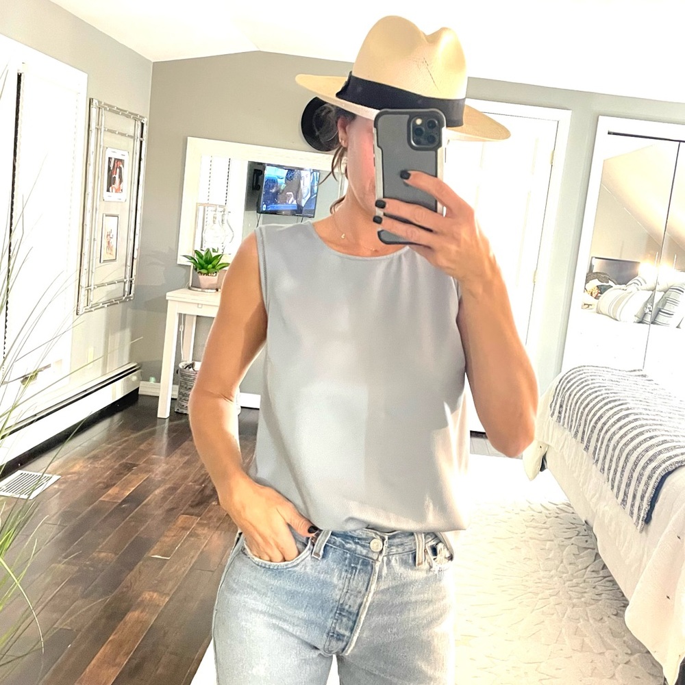 REISS bluish gray sleeveless shell shirt size US 2